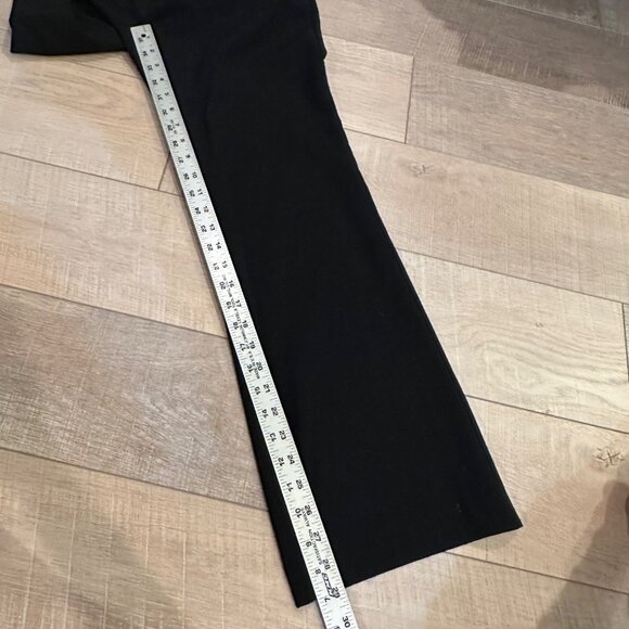 NEW YORK & COMPANY STRETCH BLACK SIZE 8 PETITE PANTS BOOTCUT - Picture 3 of 8